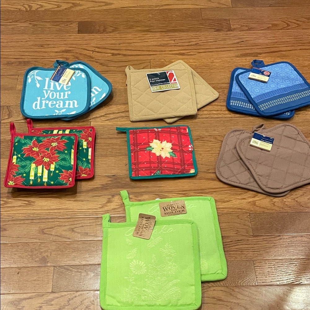 Assorted Pot Holders